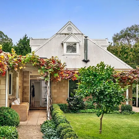 Beechworth House Hotel Exterior photo