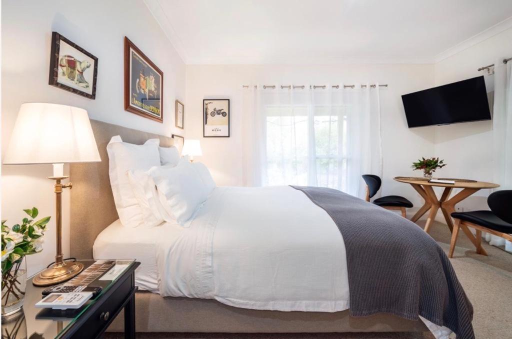 House Guest house *